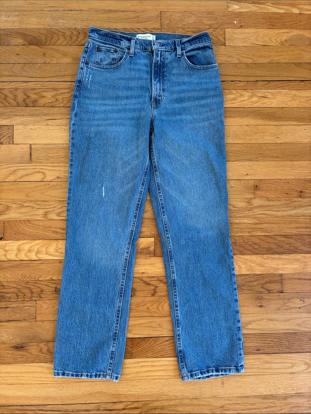 Abercrombie 90s Straight Ultra High Rise 28 6 Regular Stretch Medium Wash